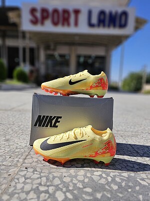 کفش فوتبال نایک مرکوریال ایرزوم ویپورNike Mercurial Airzoom Vapor 16