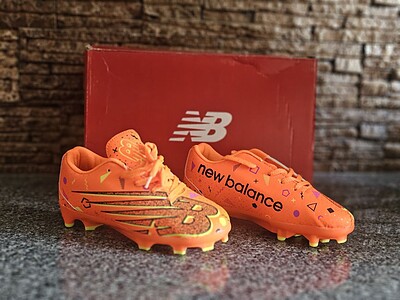 کفش فوتبال ایرانی نیوبالانس سایزبندی (30 تا 34) New Balance 