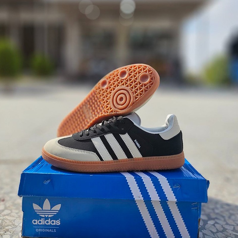 کتونی آدیداس سامبا Adidas Samba