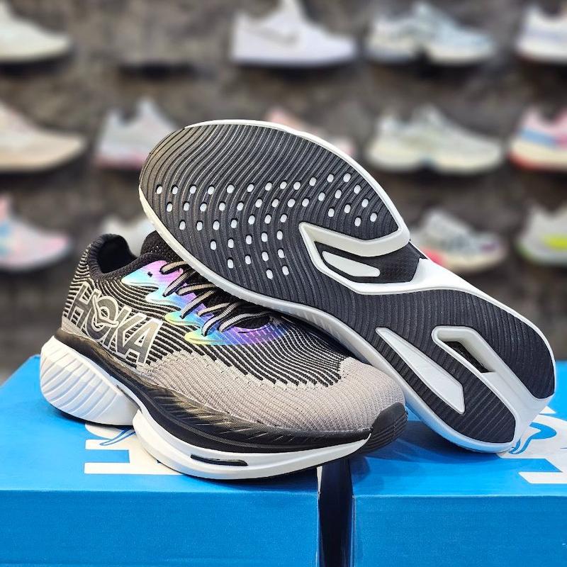 کتونی هوکا HOKA Cielo X1