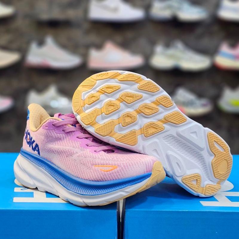 کتونی هوکا HOKA W CLIFTON 9