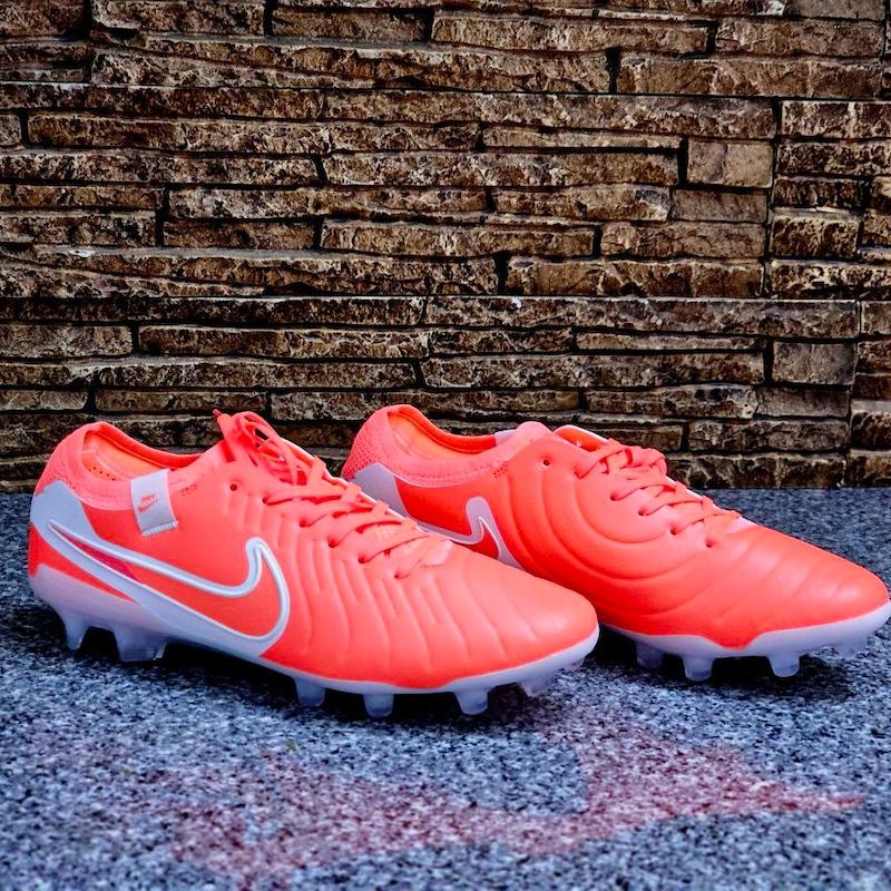 کفش فوتبال تمپو لجند 10 Nike Tiempo Legend