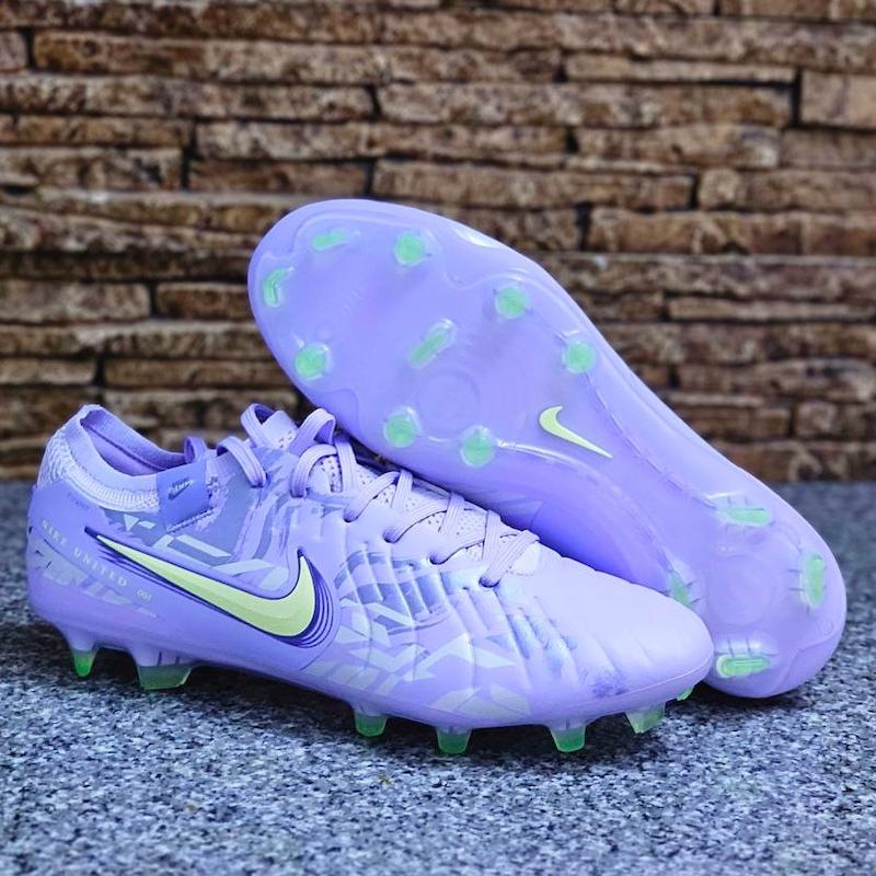 کفش فوتبال تمپو لجند 10 Nike Tiempo Legend