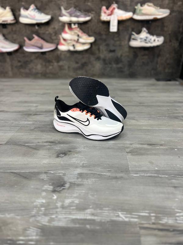 کتونی نایک زوم ایکس Nike Zoom X 