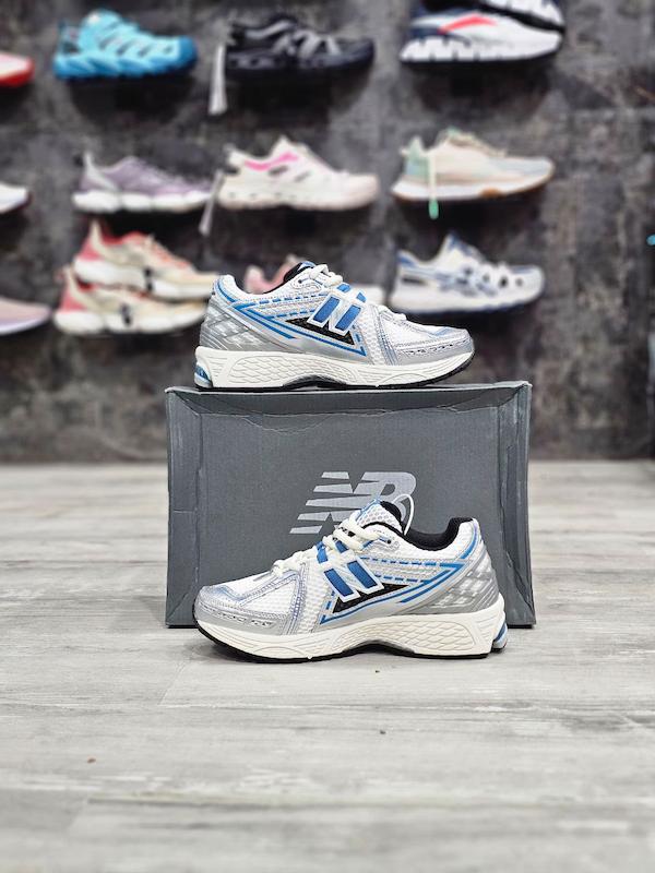 کتونی نیوبالانس New Balance 1806