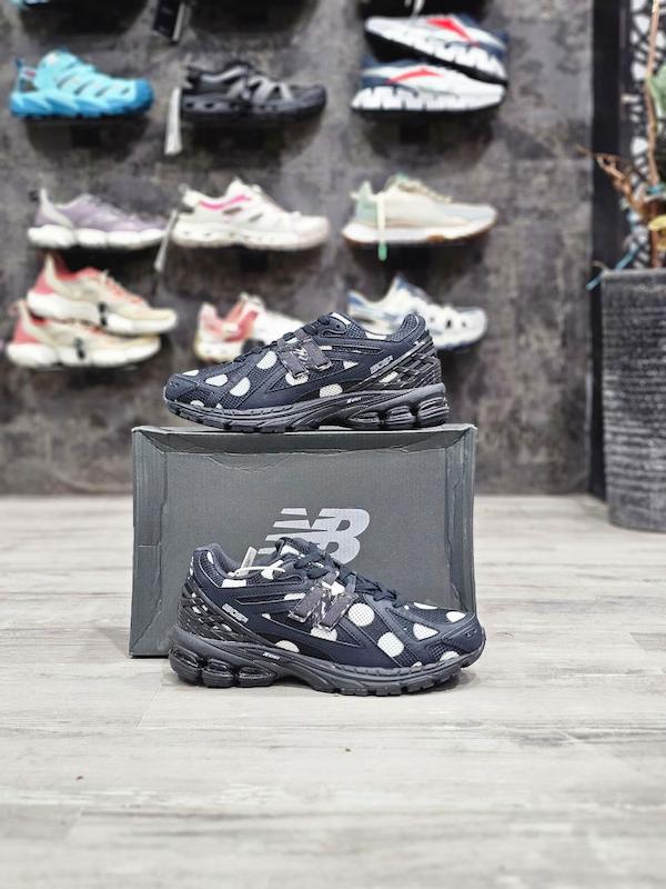 کتونی نیوبالانس New Balance 1806