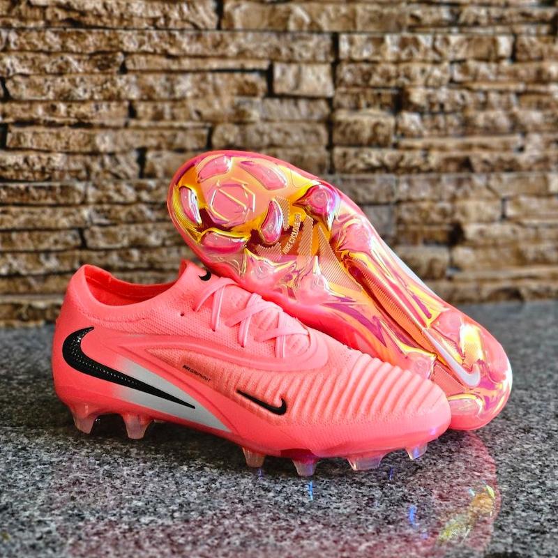 کفش فوتبال نایک فانتوم جی ایکس Nike Phantom GX 3