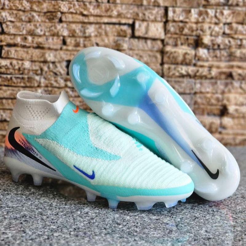 کفش فوتبال نایک فانتوم جی ایکس Nike Phantom GX 3