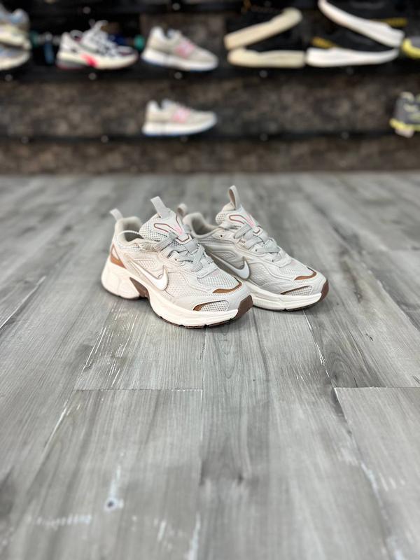 کتونی نایک رانتک Nike V5K Runtekk