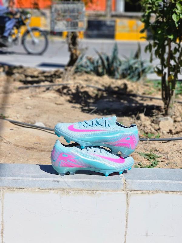 کفش فوتبال نایک مرکوریال ایرزوم ویپورNike Mercurial Airzoom Vapor 16
