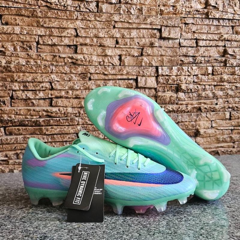 کفش فوتبال نایک مرکوریال ایرزوم سوپرفلای  Nike Mercurial Airzoom Superfly 11