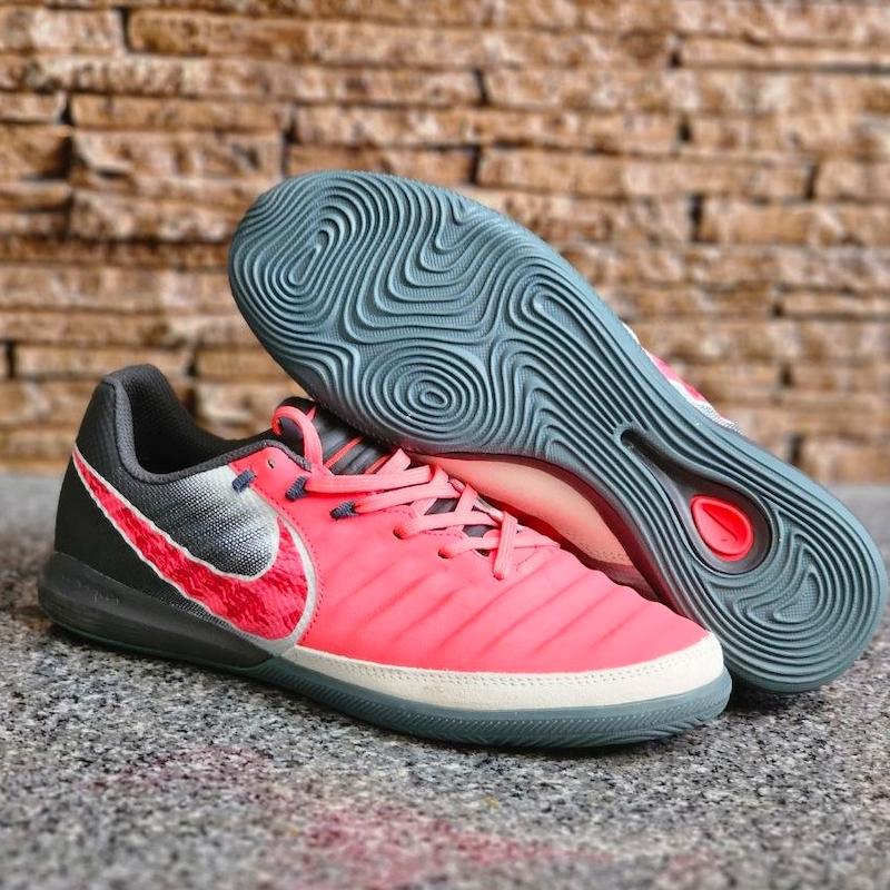 کفش فوتسال نایک تمپو ایکس فاینال Nike Tiempo X Final
