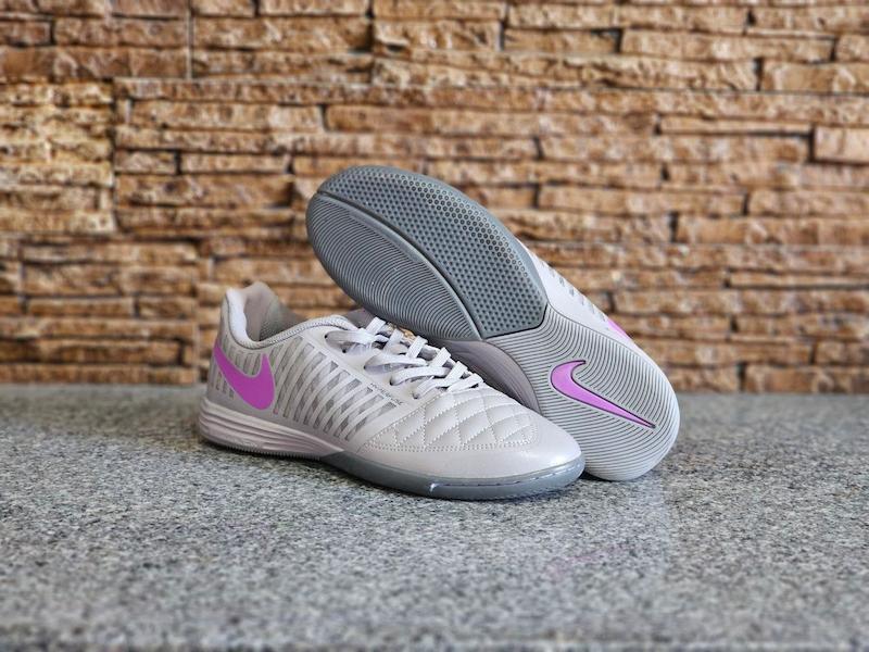 کفش فوتسال نایک لونارگتو Nike Lunar Gato