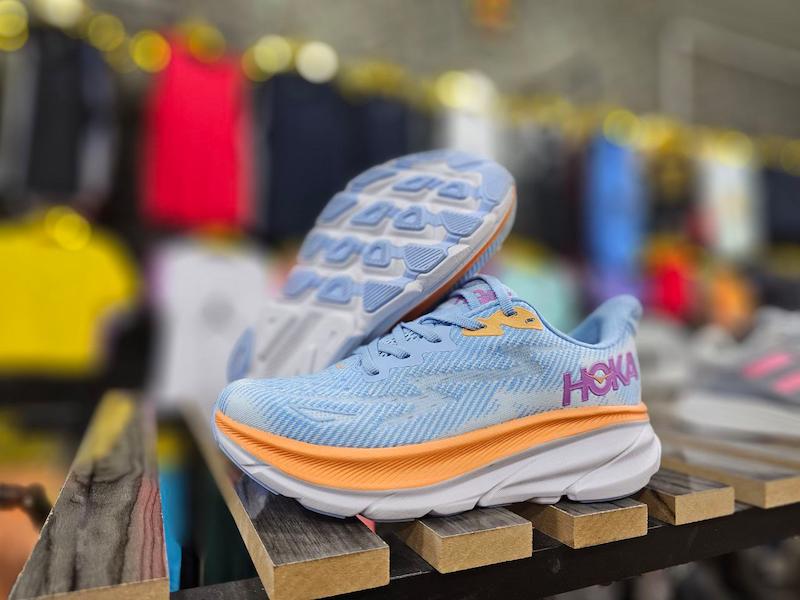 کتونی هوکا HOKA W CLIFTON 9