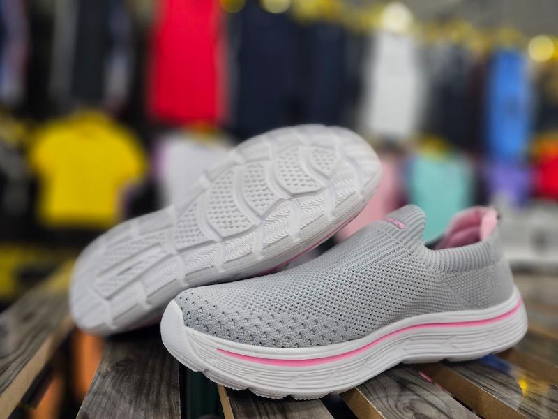 کتونی پیاده روی اسکیچرز Skechers Go Run