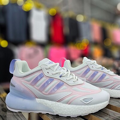 کتونی زنانه آدیداس Adidas Pure Boost 22