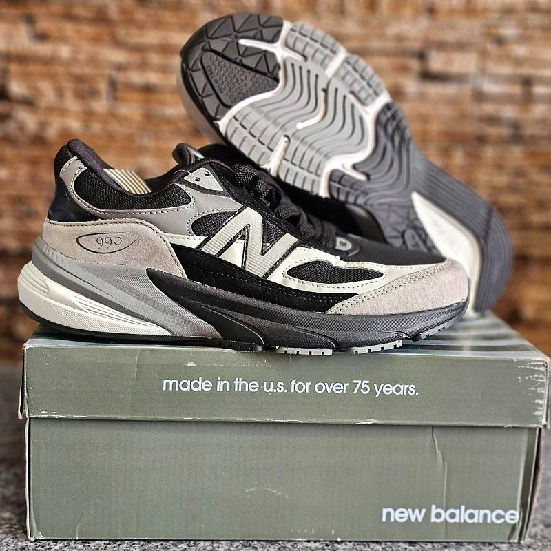 کتونی نیوبالانس New Balance 990