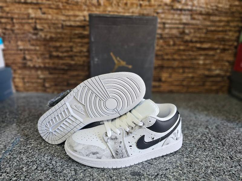 کتونی نایک جردن Nike Jordan 1 LOW