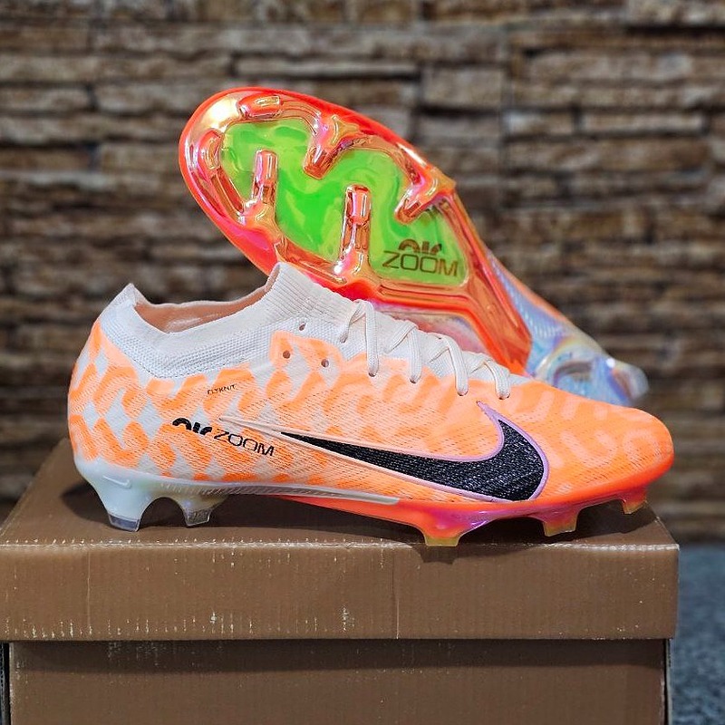 کفش فوتبال نایک مرکوریال ایرزوم ویپور Nike Mercurial Airzoom Vapor 15