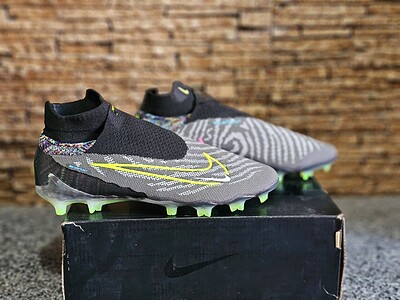 کفش فوتبال نایک فانتوم جی ایکس Nike Phantom GX