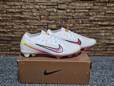 کفش فوتبال نایک مرکوریال ایرزوم ویپور Nike Mercurial Airzoom Vapor 15