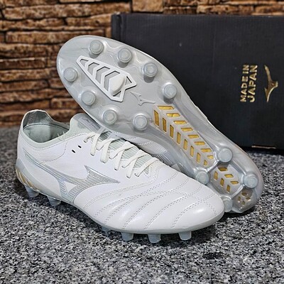 کفش فوتبال میزانو مورلیا Mizuno Morelia Neo 3