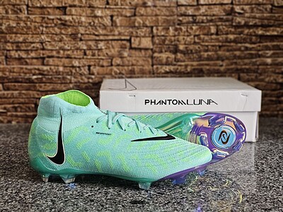 کفش فوتبال نایک فانتوم لونا Nike Phantom Luna