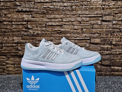 کتونی اسپرت آدیداس سایز میانه Adidas