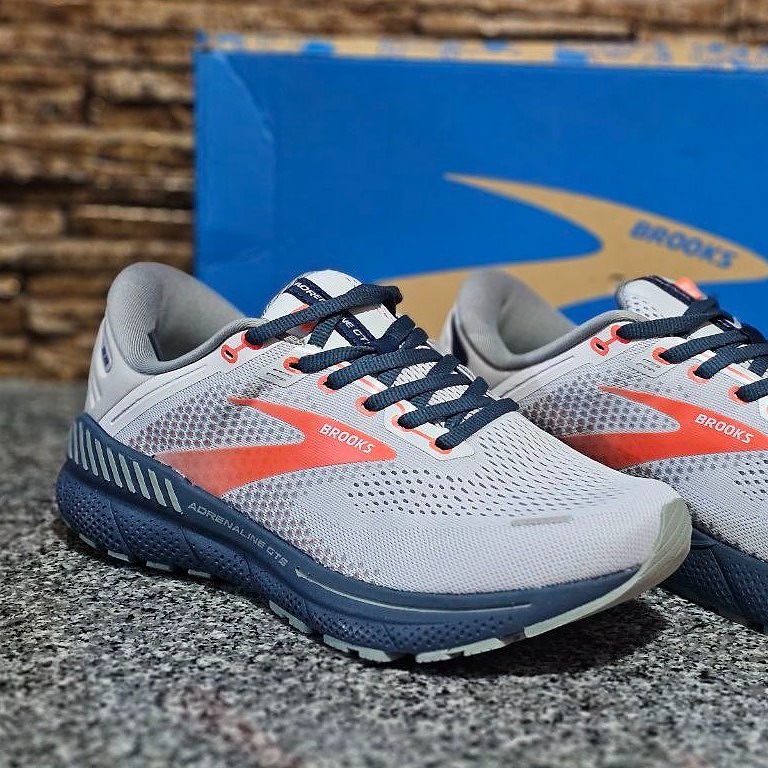 کتونی بروکس آدرنالین جی تی اس 22 Brooks Adrenaline GTS