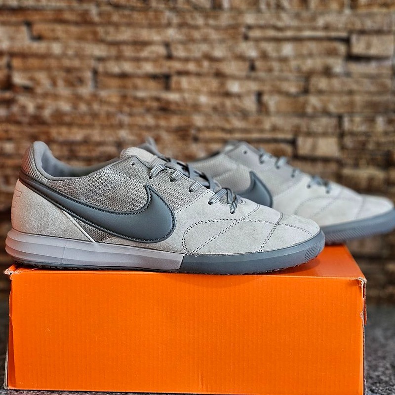 کفش فوتسال نایک تمپو پریمیر سالا NIKE TIEMPO PREMIER II SALA