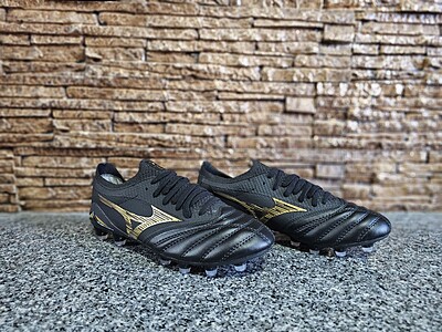 کفش فوتبال میزانو مورلیا زبانه کش Mizuno Morelia Neo 3