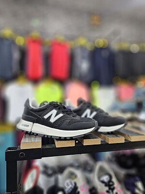 کتونی نیوبالانس New Balance RC 1300