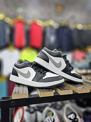 کتونی نایک Nike Air Jordan 1 Low Shadow