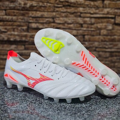 کفش فوتبال میزانو مورلیا زبانه کش Mizuno Morelia Neo 3