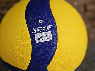 توپ فوتبال میکاسا Ball Mikasa 