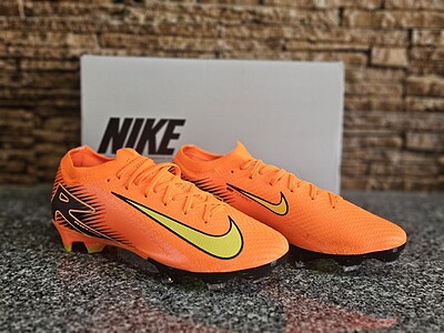 کفش فوتبال نایک مرکوریال ایرزوم ویپورNike Mercurial Airzoom Vapor 16