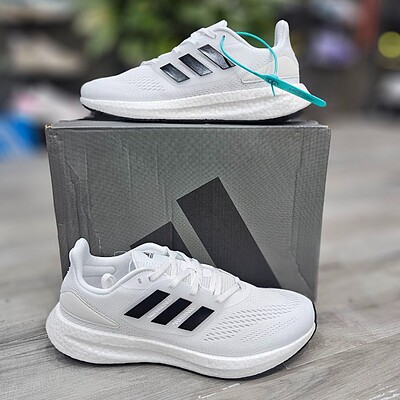 کتونی زنانه آدیداس Adidas Pure Boost 22