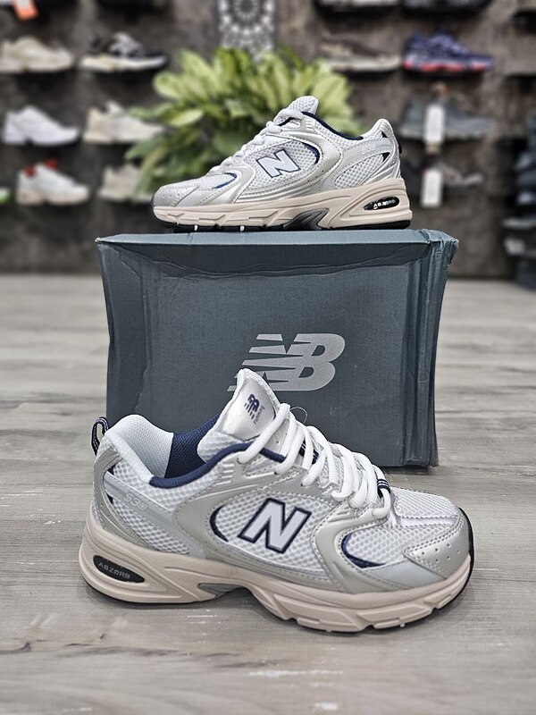 کتونی نیوبالانس 530 New Balance