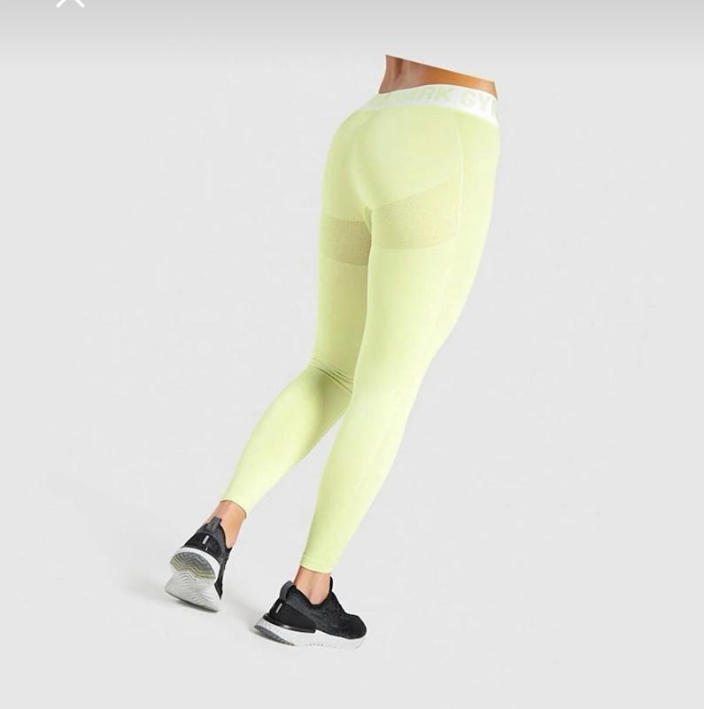 لگ ورزشي زنانه جيم شارك GYMSHARK - زرد کم رنگ