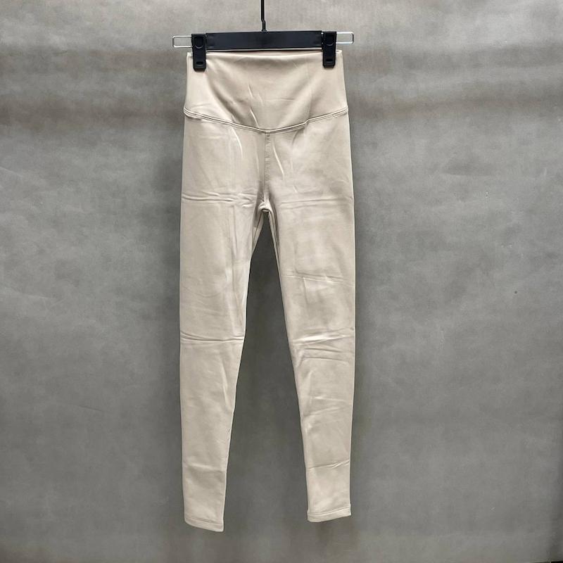 لگ زنانه کرکدار اویشو oysho تولید ترکیه - رنگ کرمی - کد ۱۰۰۰۵