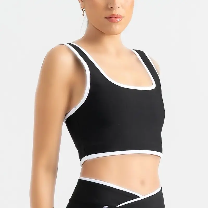 نیم تنه مشکی نوار سفید Contrast لیسمینا - کد 557