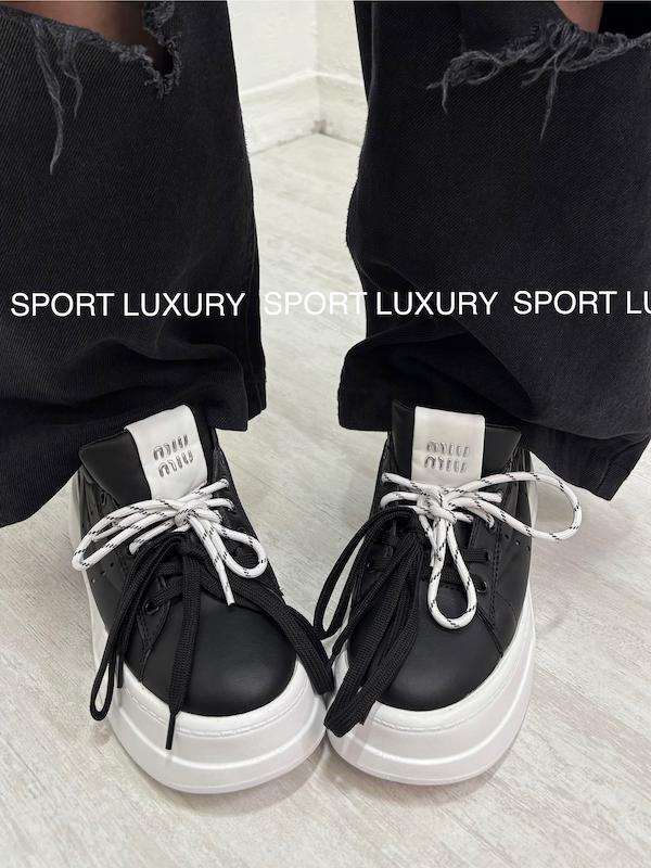 کتانی Miu Miu کد 1622