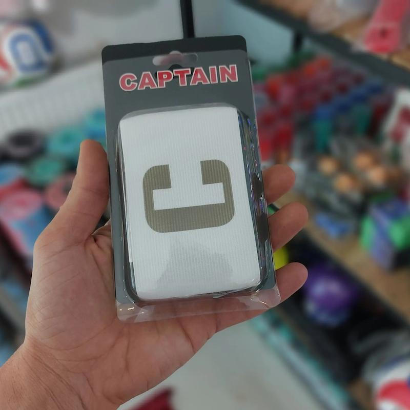 بازوبند کاپیتانی                