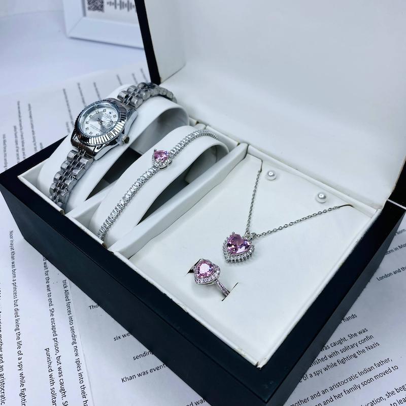 پک هدیه دخترانه