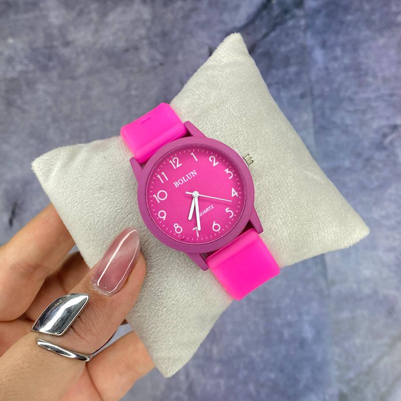 ساعت زنانه و دخترانه BOLUN