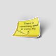 موکاپ استیکر متنی There is something good in every day با طرح برگه یادداشت