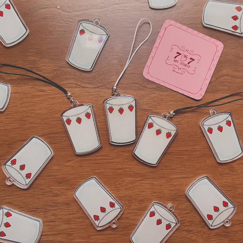 جاکلیدی لیوان تک NANA