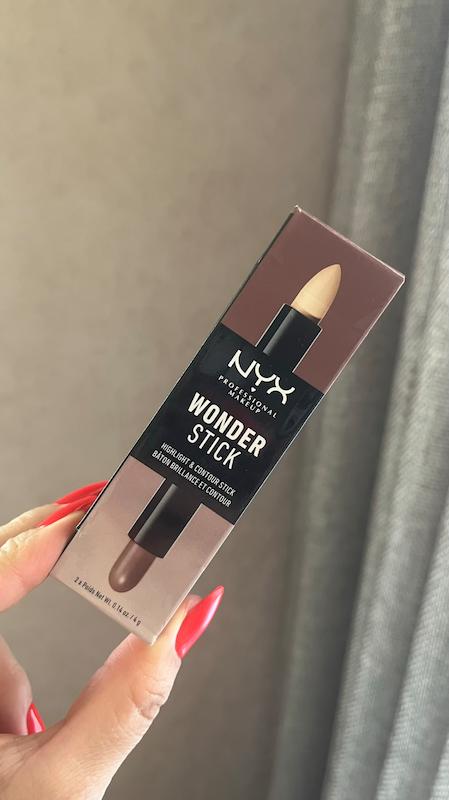 استیک NYX مدل wonder stick