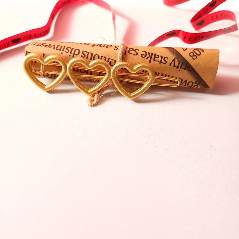 سنجاق چفتی طلایی (۴)