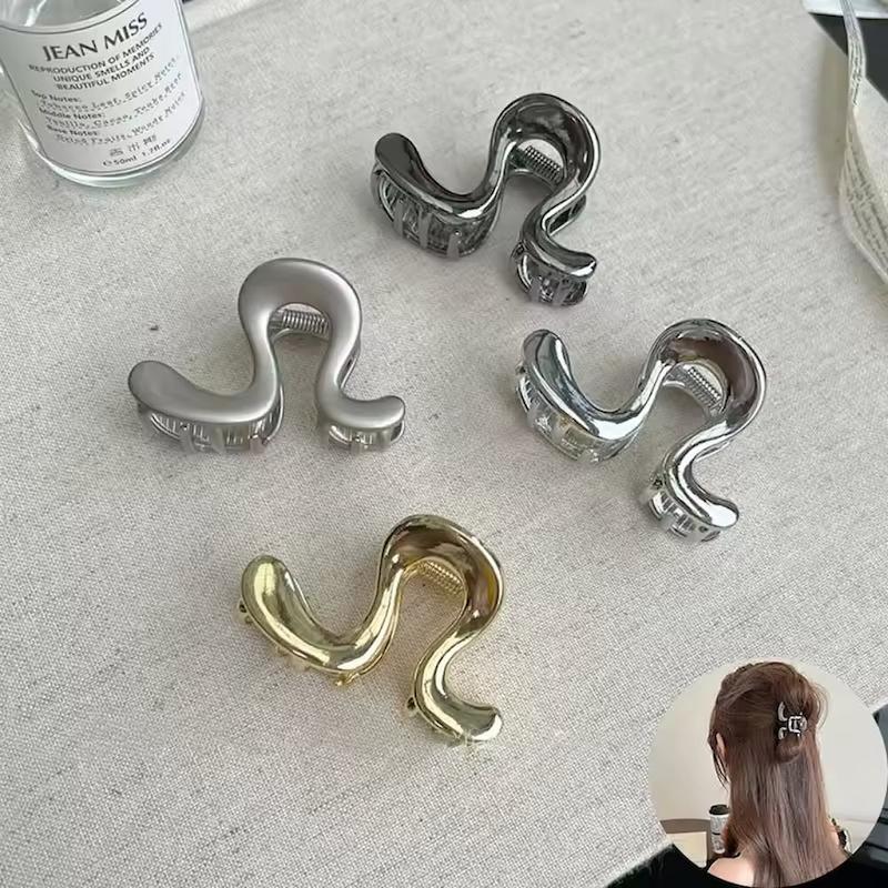 کلیپس مو فلزی طرح موج در رنگهای طلایی، نقره ای و خاکستری مات و براق - گلسر سوما